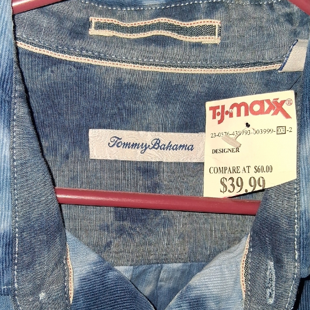 Tommy Bahama Men's Casual Blue Patterned Shirt - Picture 3 of 3